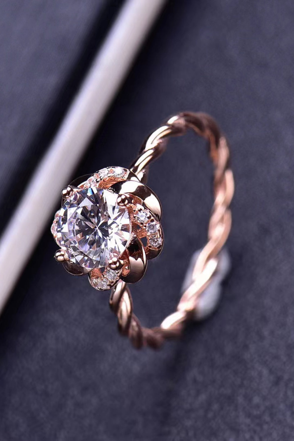 1 Carat Moissanite 18K Rose Gold-Plated Twisted Ring